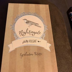 Pretty vulgar nightingale eyeshadow palette